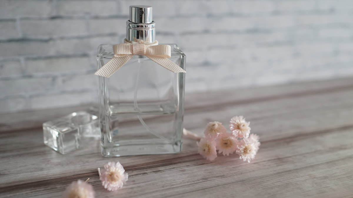 いい匂いの女性に憧れる 香水って何買えばいいの Aococo Blog